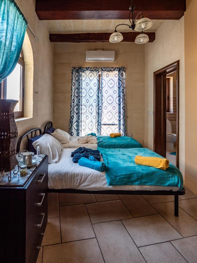 250 Yo Tal-Bambinu Boutique Farmhouse Xaghra Exterior photo